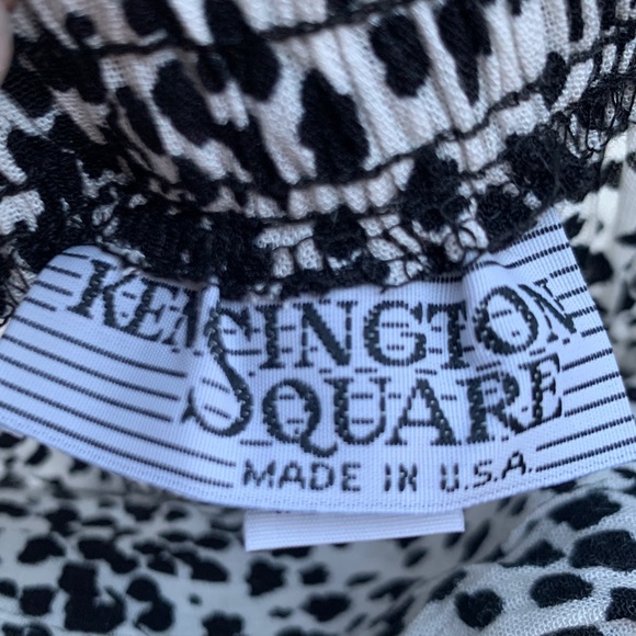 Vintage 2 Piece Short & Shirt Set - Picture 8 of 9